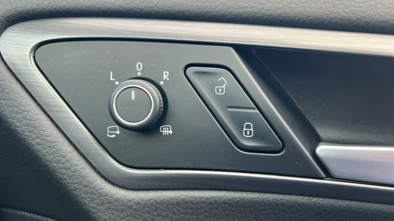 Volkswagen Golf 1.5 TSI EVO 150 Match Edition 5dr DSG Petrol Estate